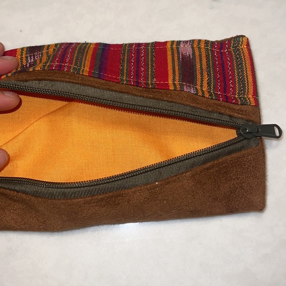 Brown Suede & Multicolor Caribbean Zip Up Clutch Pouch 9x5” Colorful Stripe - Picture 4 of 4